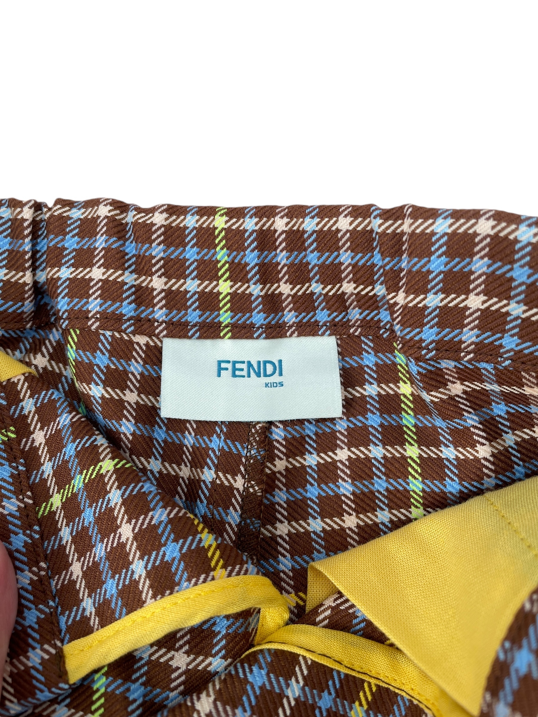 FENDI フェンディ KIDS 子供服 ショートパンツ イタリア製 FENDI フェンディ KIDS 子供服 ショートパンツ イタリア製