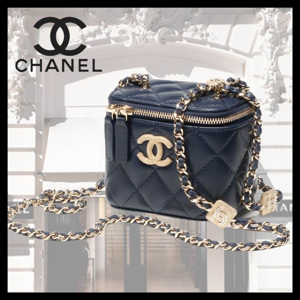 【最新作♪】CHANEL ミニバニティバッグ ミラー付