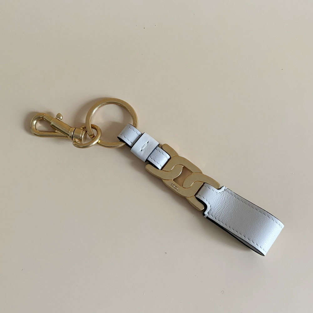 コーデのアクセントに♪【LOUISVUITTON】キーホルダー