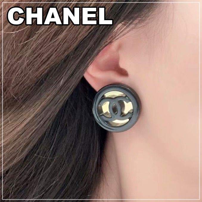 CHANEL 24B《モードでかっこいい♪》ピアス