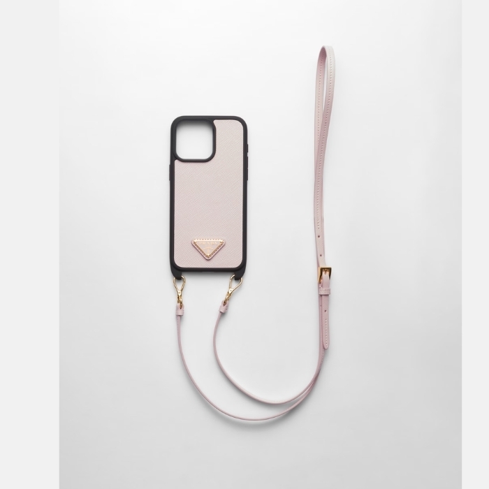 PRADA◆ストラップ付き レザー iPhone カバー DHL配送 PRADA◇サフィアーノレザーストラップ付き iPhone15Pro DHL配送