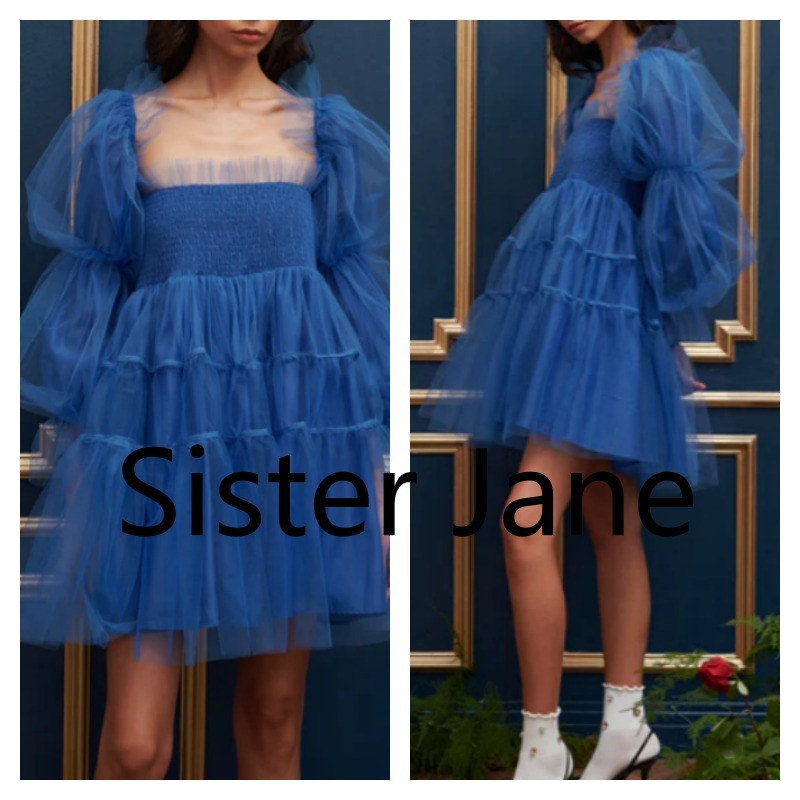Vivienne Westwood☆関税込☆カプセル シルバー Roxanne ピアス Vivienne Westwood☆関税込☆カプセル シルバー Roxanne ピアス