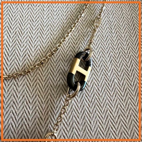 【HERMES】ネックレス シュルメール フェミニン 天然素材 シック HERMES】ネックレス シュルメール フェミニン 天然素材 シック