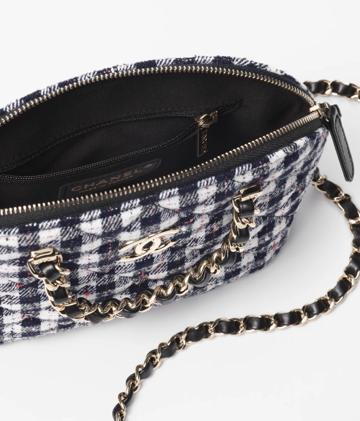 チェック柄が可愛い♪【CHANEL】スモール ショッピングバッグ 可愛いチェック柄♪【CHANEL】スモール ショッピング バッグ