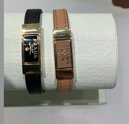 関税負担なし☆PRADA プラダ サフィアーノレザー ブレスレット