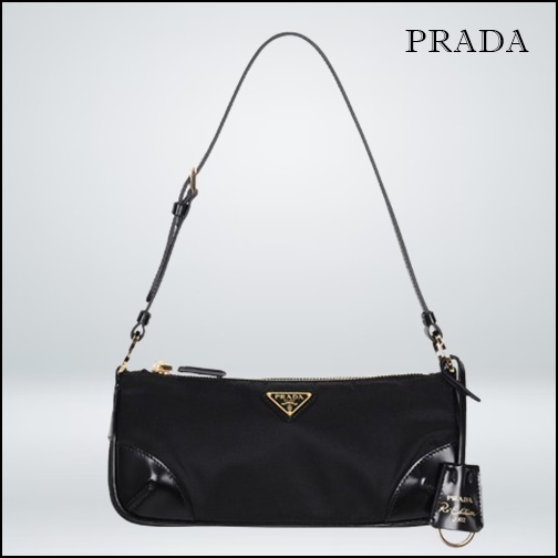 PRADA プラダ ショルダーバッグ Re-Edition 2002 ハンドバッグ