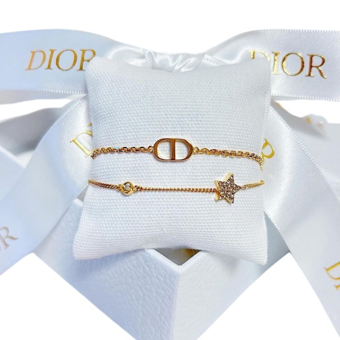 ■DIOR■ディオール Petit CD ダブルブレスレット Dior PETIT CD ダブルブレスレット メタル & クリスタル (Dior