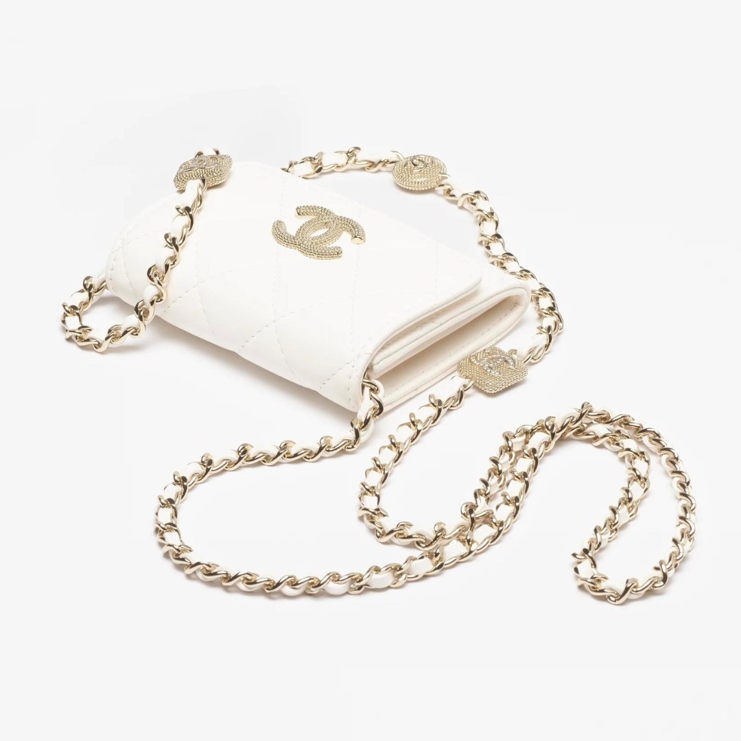 《素敵なチェーン♡》CHANEL チェーンクラッチバッグ