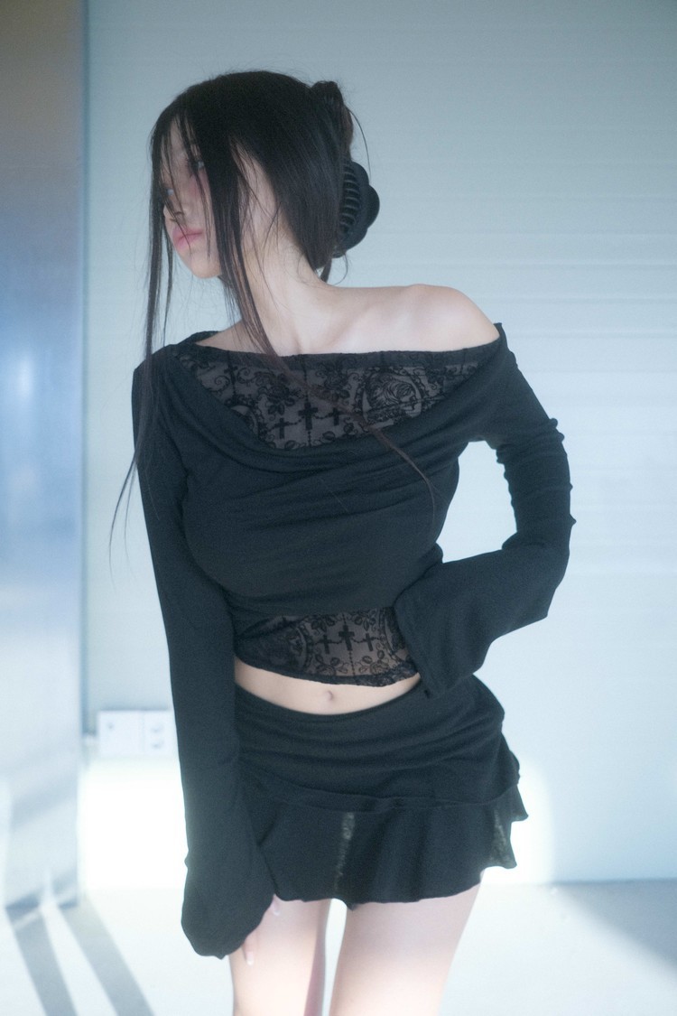 《SWIMCITY》 Hestia top