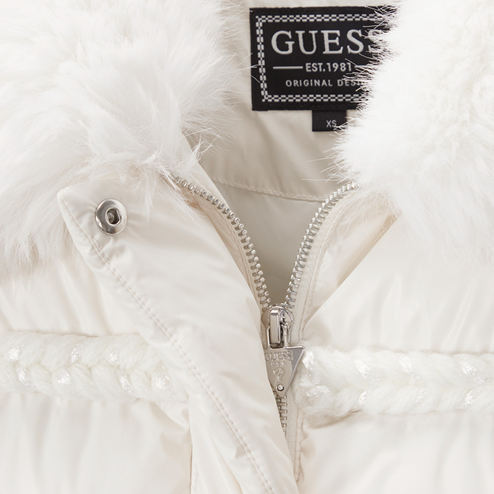 ★韓国人気★【GUESS】◆ファーフード ダウン◆正規品◆ ☆韓国人気☆【GUESS】◇ファーフード ダウン◇正規品◇ (Guess