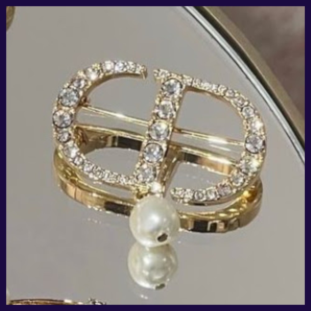 関税込☆FENDI☆FF パターン メタル ヘアクリップ862 関税込☆FENDI☆FF パターン メタル ヘアクリップ862