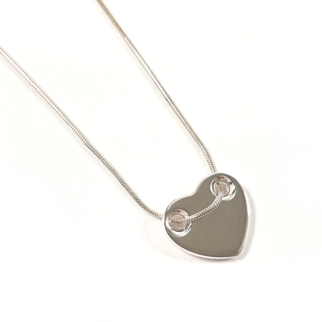 TIFFANY&Co. ハートプレート ネックレス