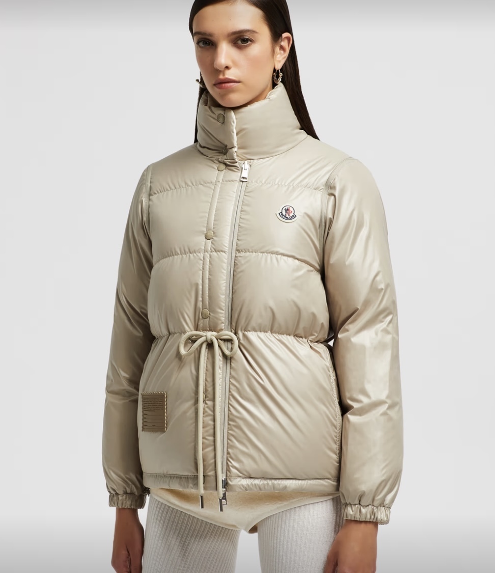 VIP SALE《Moncler》リーバーシブル Veroneショートダウン