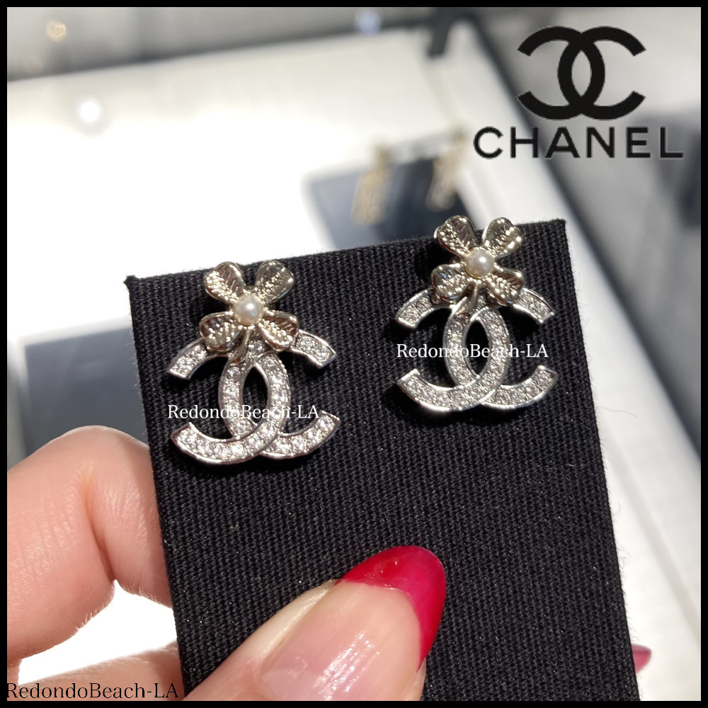 【クローバーで幸福の予感】CHANEL★ピアス★24K限定