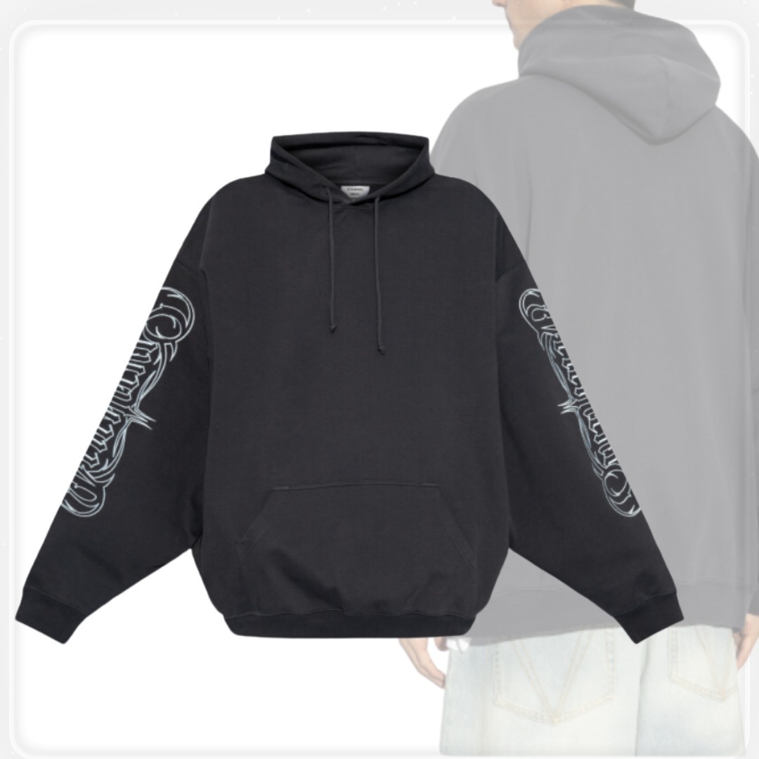 【VETEMENTS/ヴェトモン】ロゴ付き スウェットシャツ フーディ