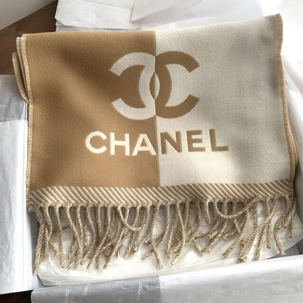 Channel CC ロゴのツートーンリバーシブルスカーフマフラー