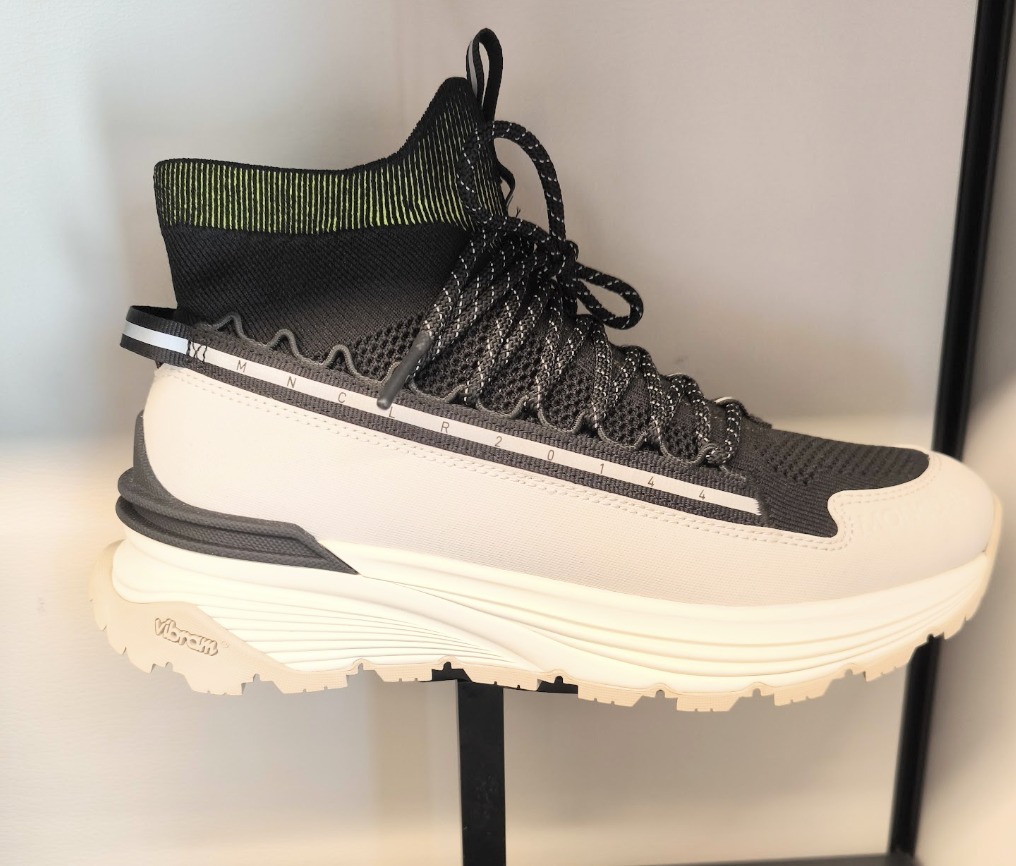 【MONCLER】 MONTE RUNNER HIGH ソックスニーカー