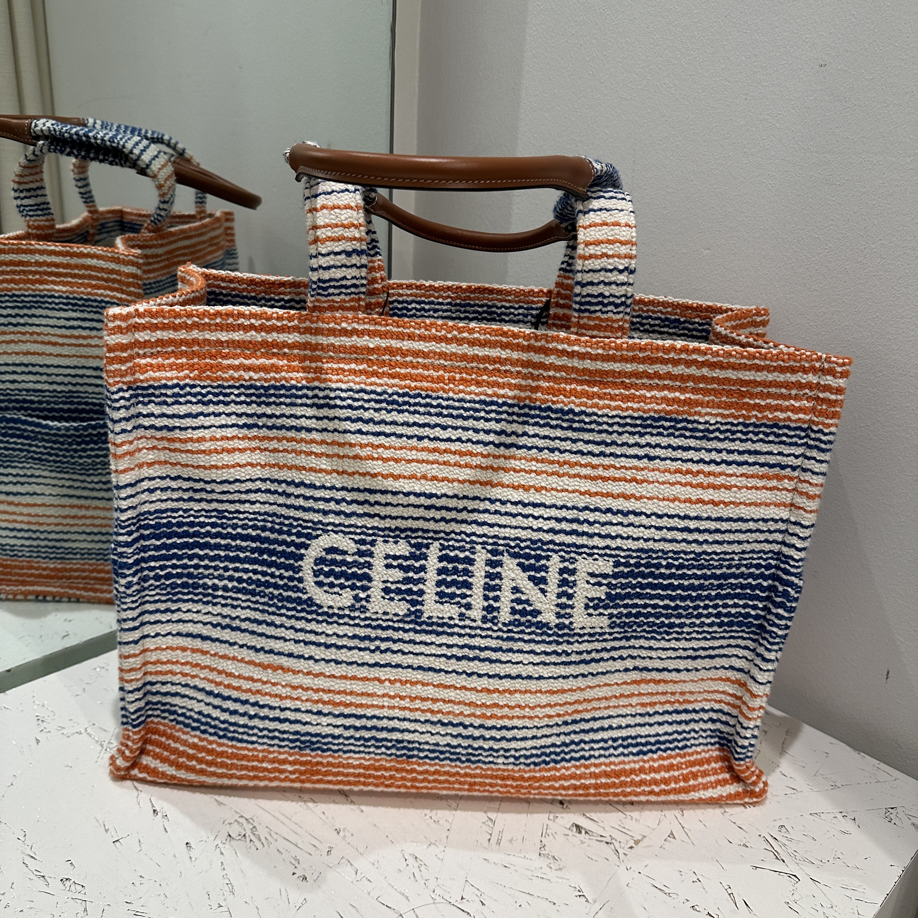 [VIPセール] CELINE セリーヌ Large Cabas トート バッグ