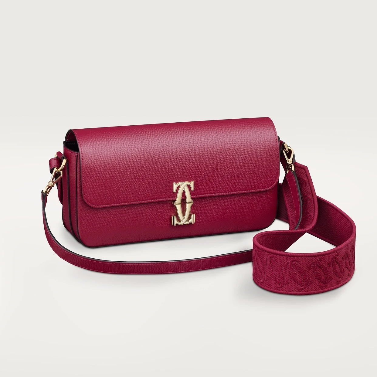 【Cartier】C ドゥ カルティエ イーストウエストバッグ C ドゥ カルティエ イーストウエストバッグ☆刺しゅう入ブラック