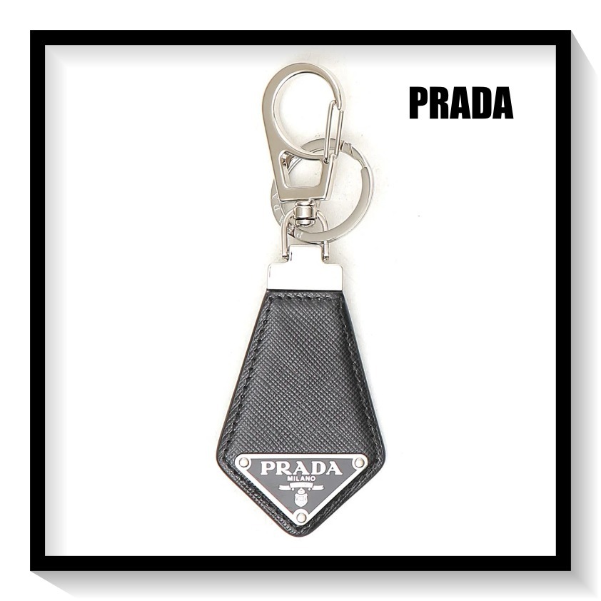★PRADA★ ロゴプレート キーチェーン ♪ブラック♪