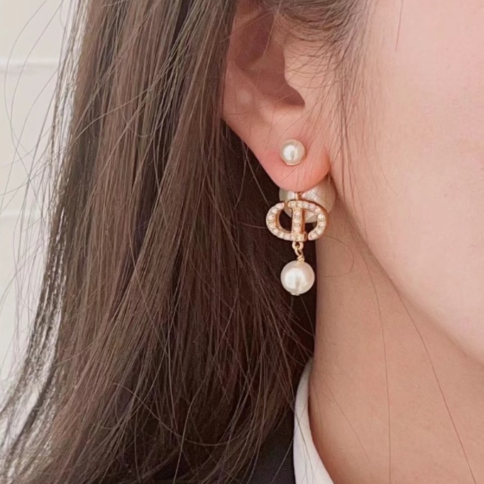 《エレガントな一品♡》DIOR TRIBALES ピアス