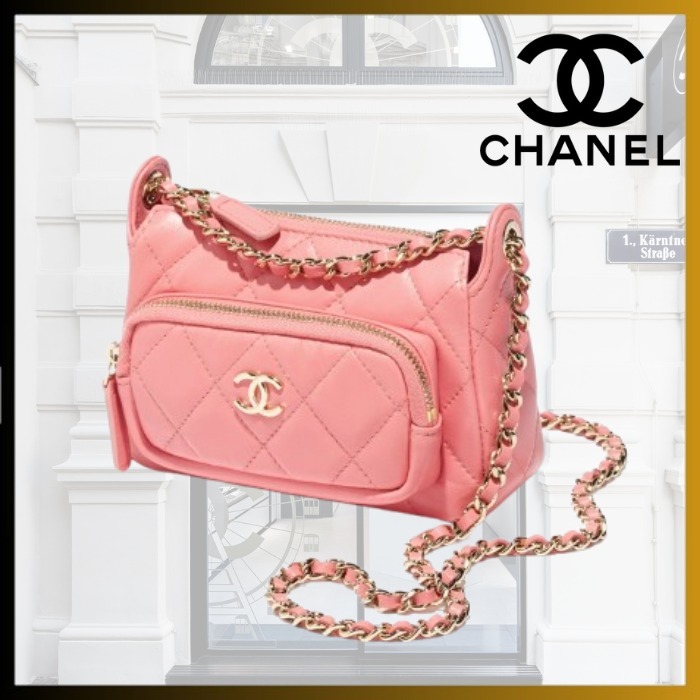 【25C 機能的で可愛い /ピンク】CHANEL チェーンクラッチ