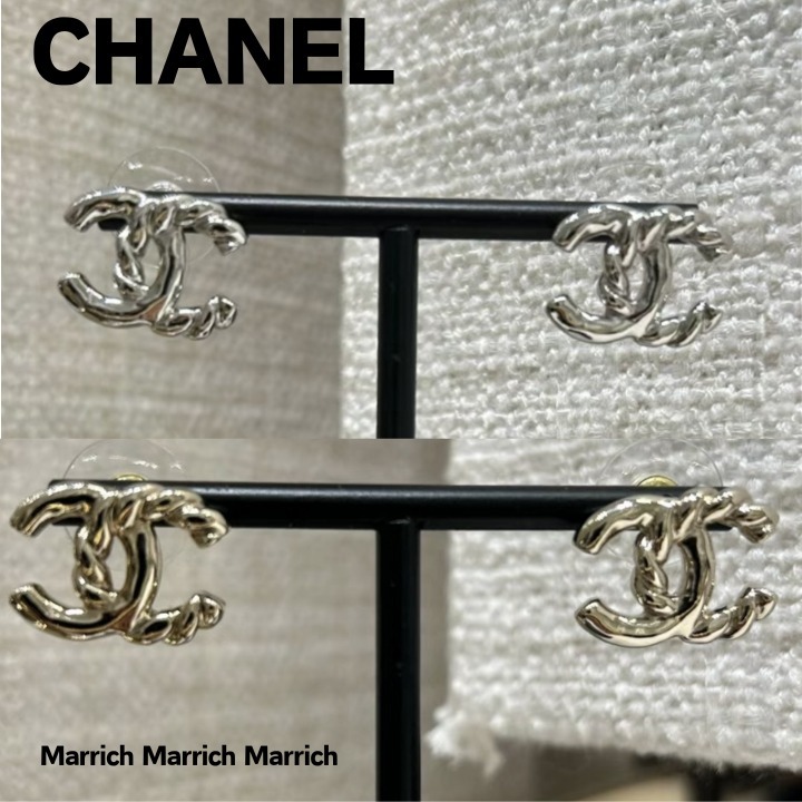 CHANEL《スッキリデザインが素敵》シャネル ピアス