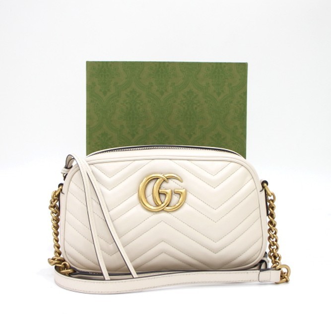 Gucci スモール マトラッセ チェーン ショルダーバッグ