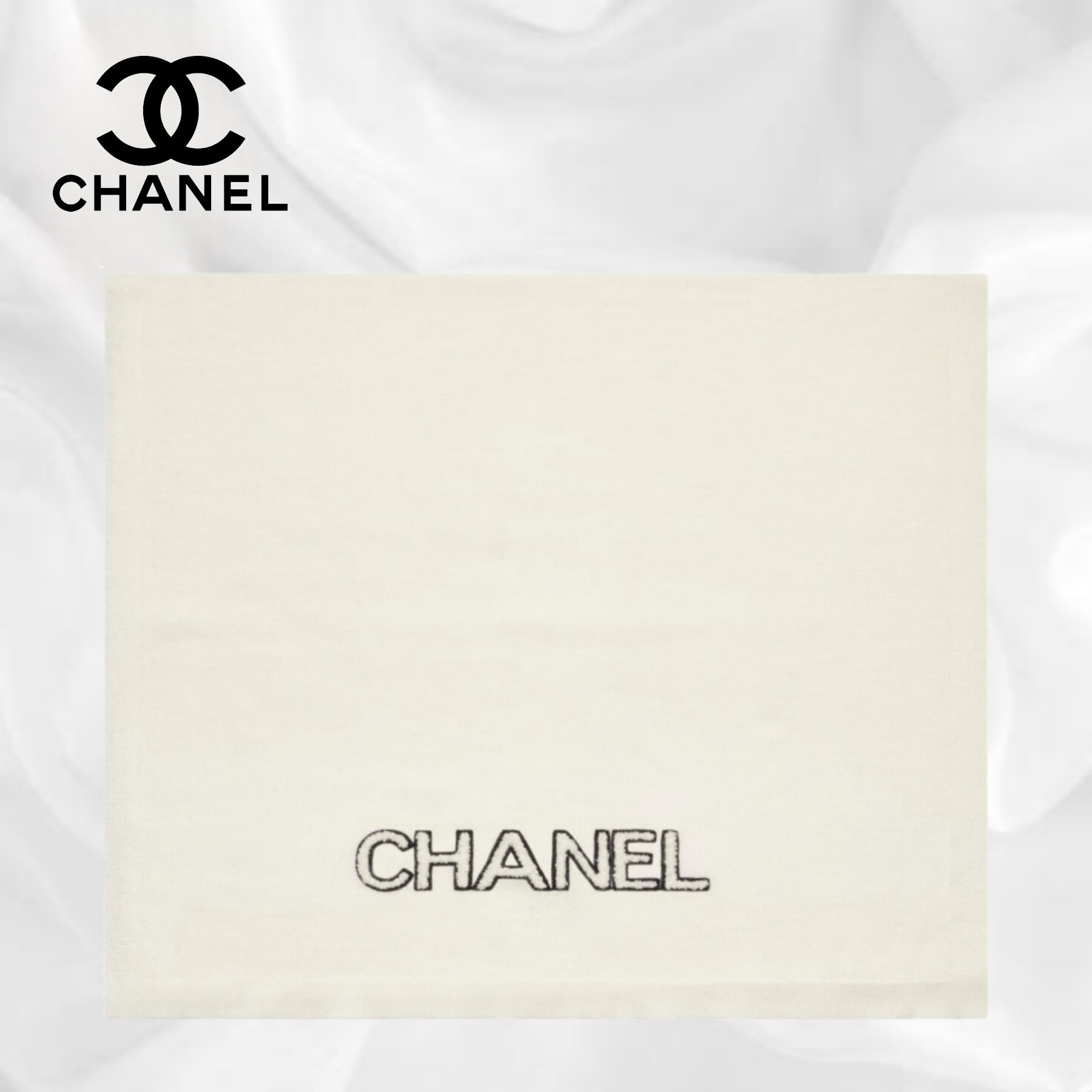 【シンプルでロゴが際立つ♪】CHANEL マフラー メンズもOK
