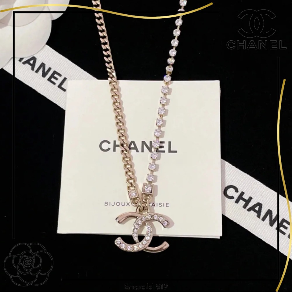 CHANEL《アクセントになってとっても可愛い♡》ネックレス
