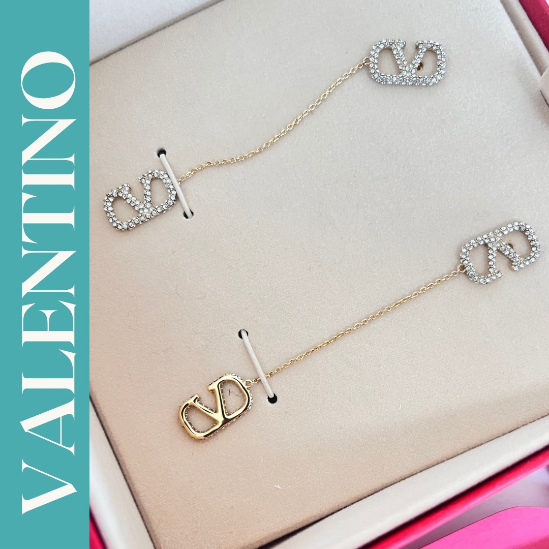 【揺れるハート♡】 2色展開 ◆Dior ◆CD Navy ネックレス DIOR ネックレス CD NAVY ハート ギフト かわいい☆国内発送