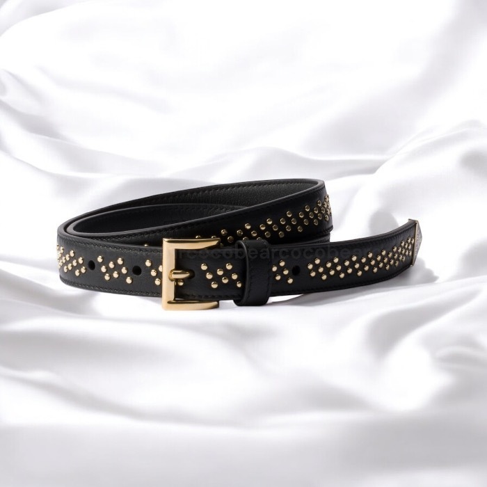 ☆PRADA☆プラダ スタッズ付きレザーベルト