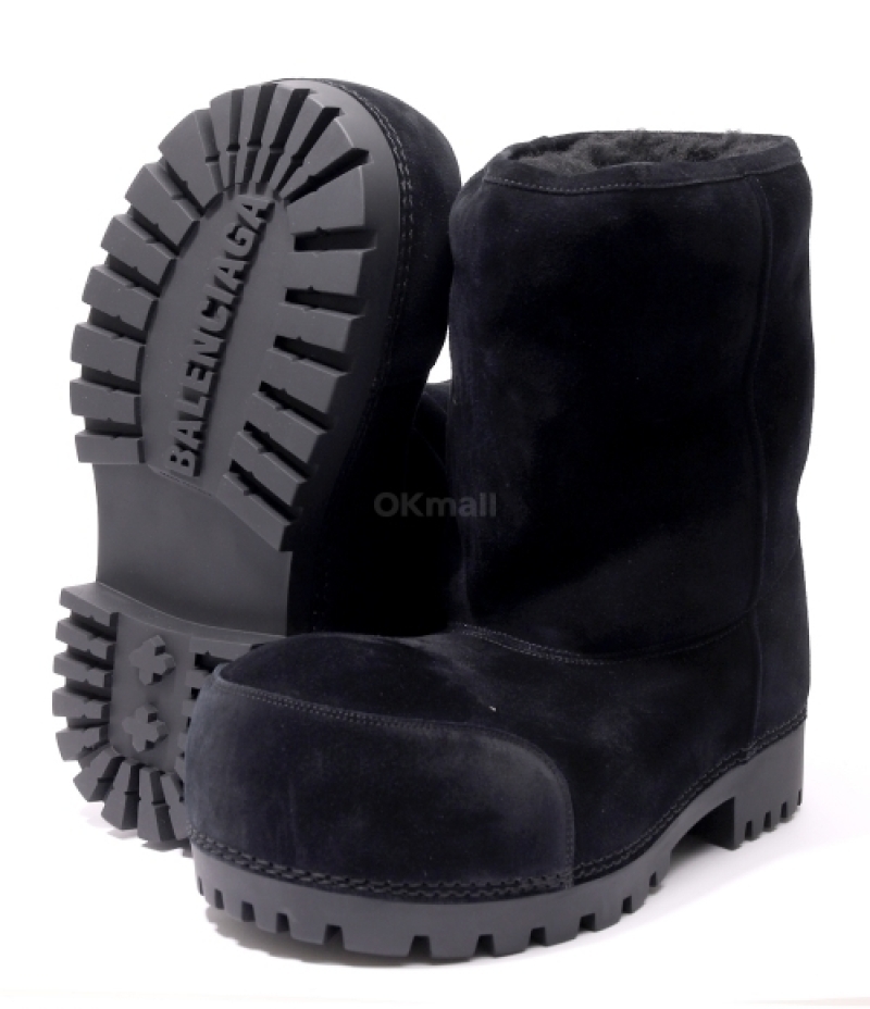 BALENCIAGA｜BOOTS (802204 WBFC1 1000)