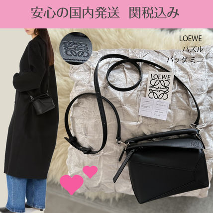 スタッド フラワー (カーフ) ブルー - LOEWE