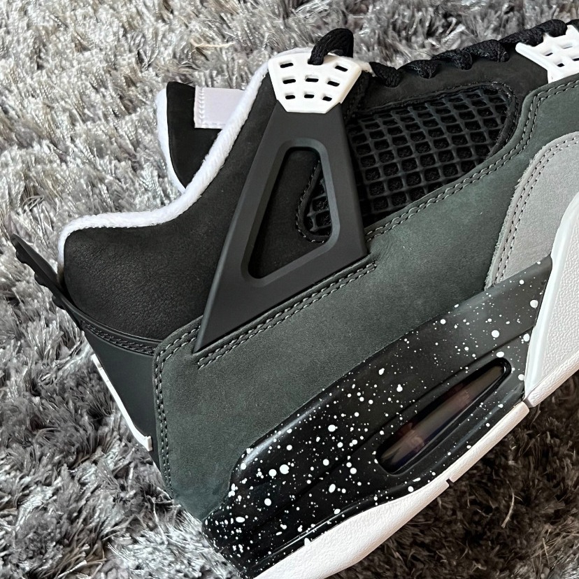★ナイキ★AIR Jordan 4 Retro \"Fear\" 2024★Black 大人気
