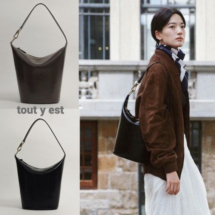 [韓国人気]★トゥティエ★SAC TONNEAU★トノー トートバッグ★ 韓国人気レザー【TOUT Y EST】SAC TONNEAU トノバック (TOUT Y
