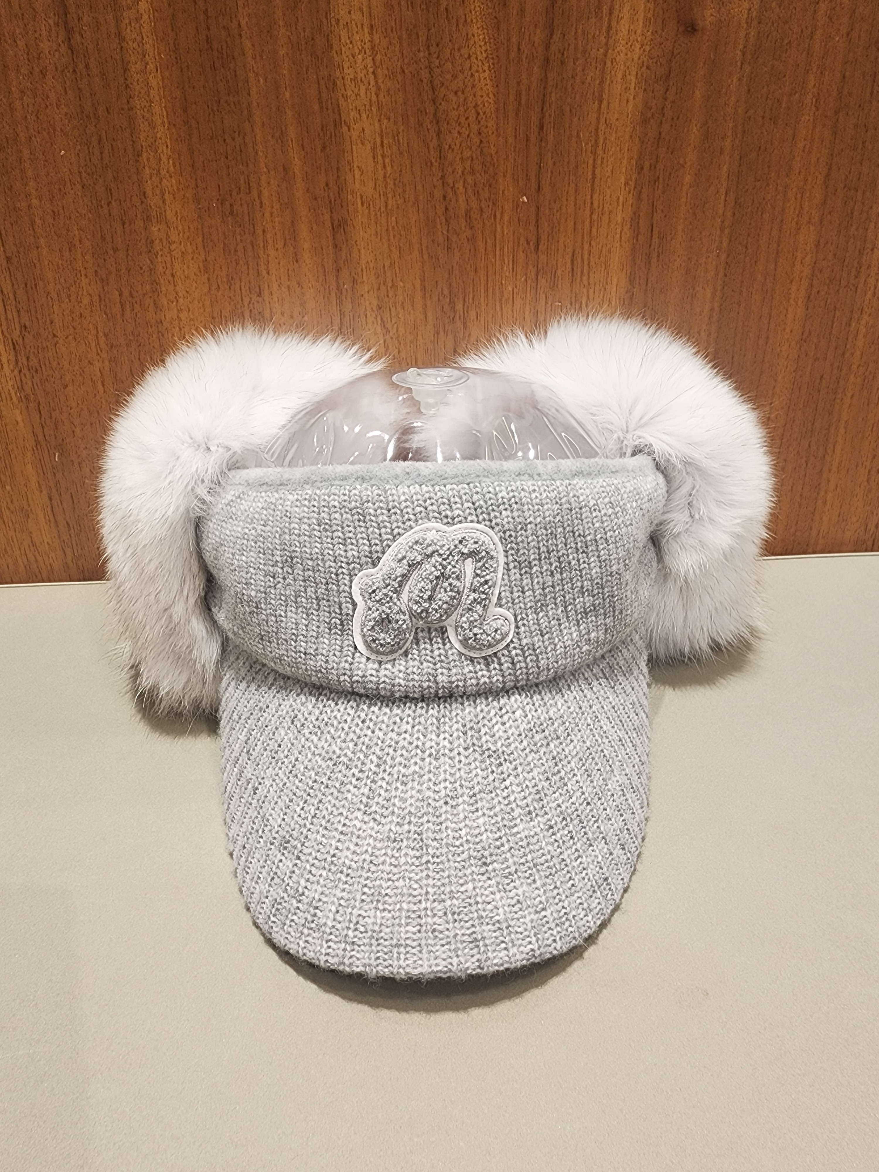 ★Malbon Golf★W's Detachable Fur Knit Visor★ニットバイザー MALBON GOLF】Detachable Fur Knit Visor □WOMAN /追跡付