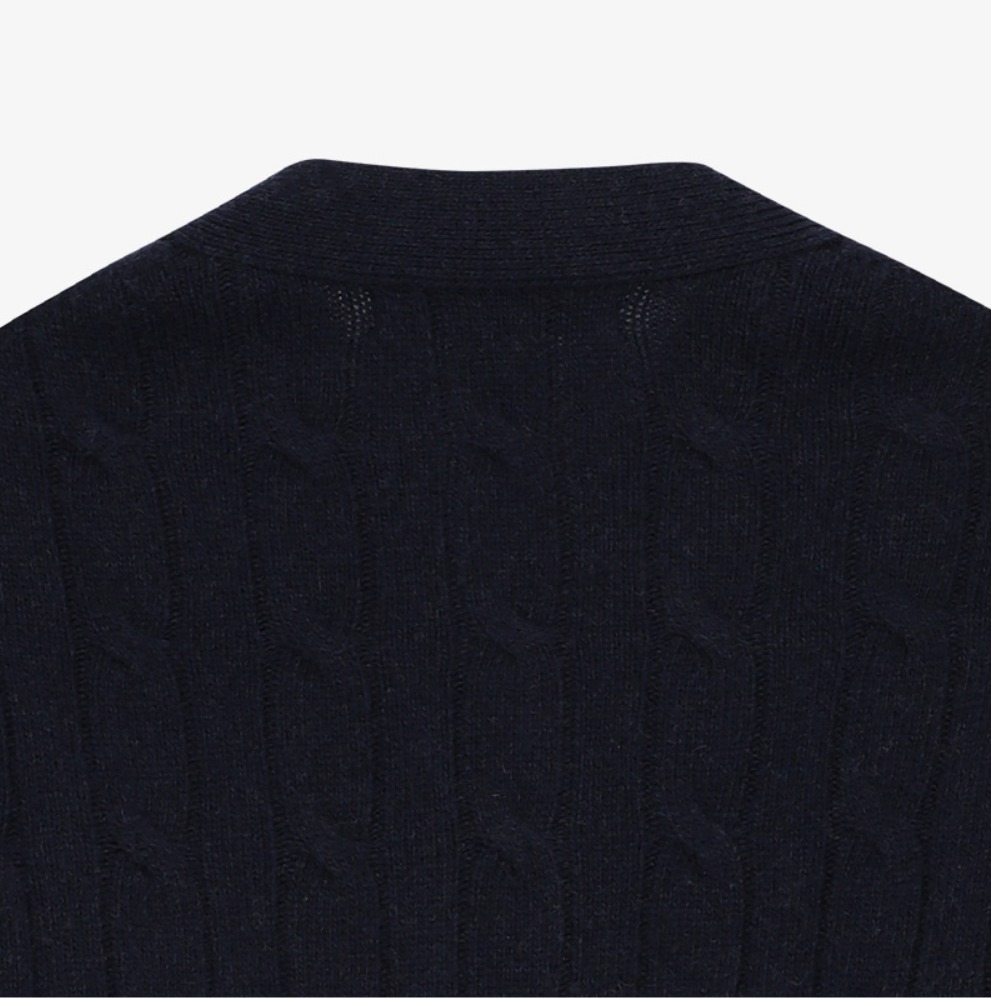 ☆人気【CITYBREEZE】☆ESSENTIAL LOGO WAPPEN CABLE CARDIGAN☆