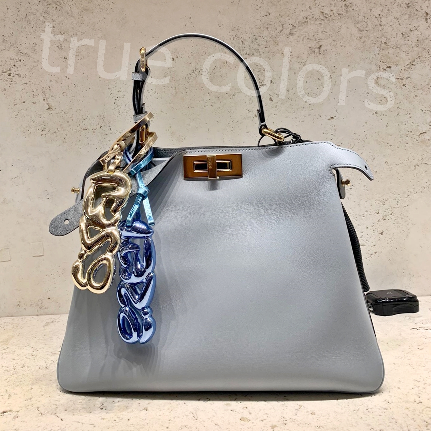 FENDI 24WINTER PEEKABOO SOFT レザーバッグ MEDIUM*Light Blue