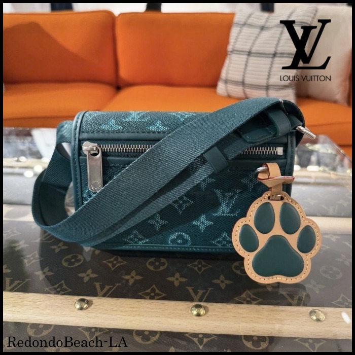 【肉球チャームに癒される】LOUIS VUITTON★ショルダーバック