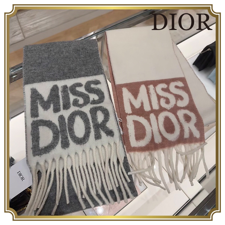 【大人気 プレゼントに】DIOR Miss Dior Graffiti マフラー