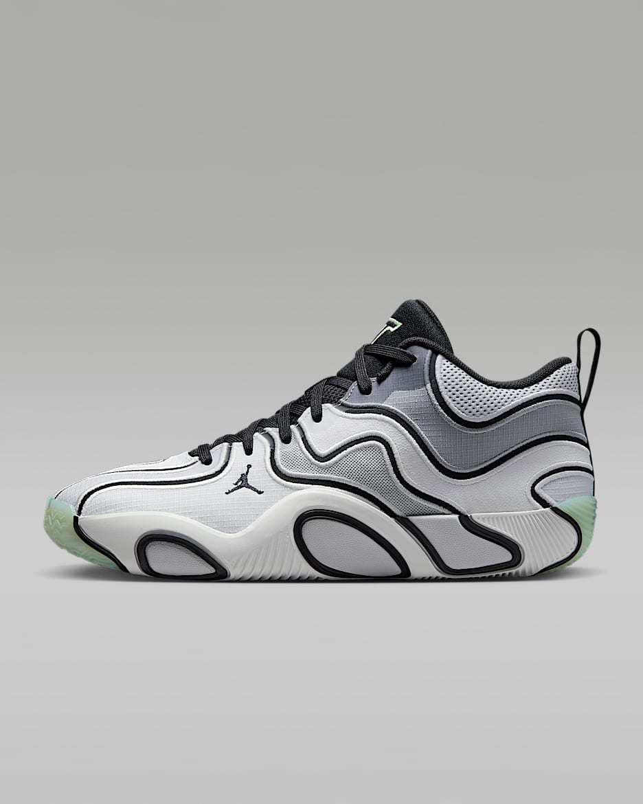 NIKE☆Tatum 3 PF ☆25-31cm☆革新的なデザイン☆人気早期完売