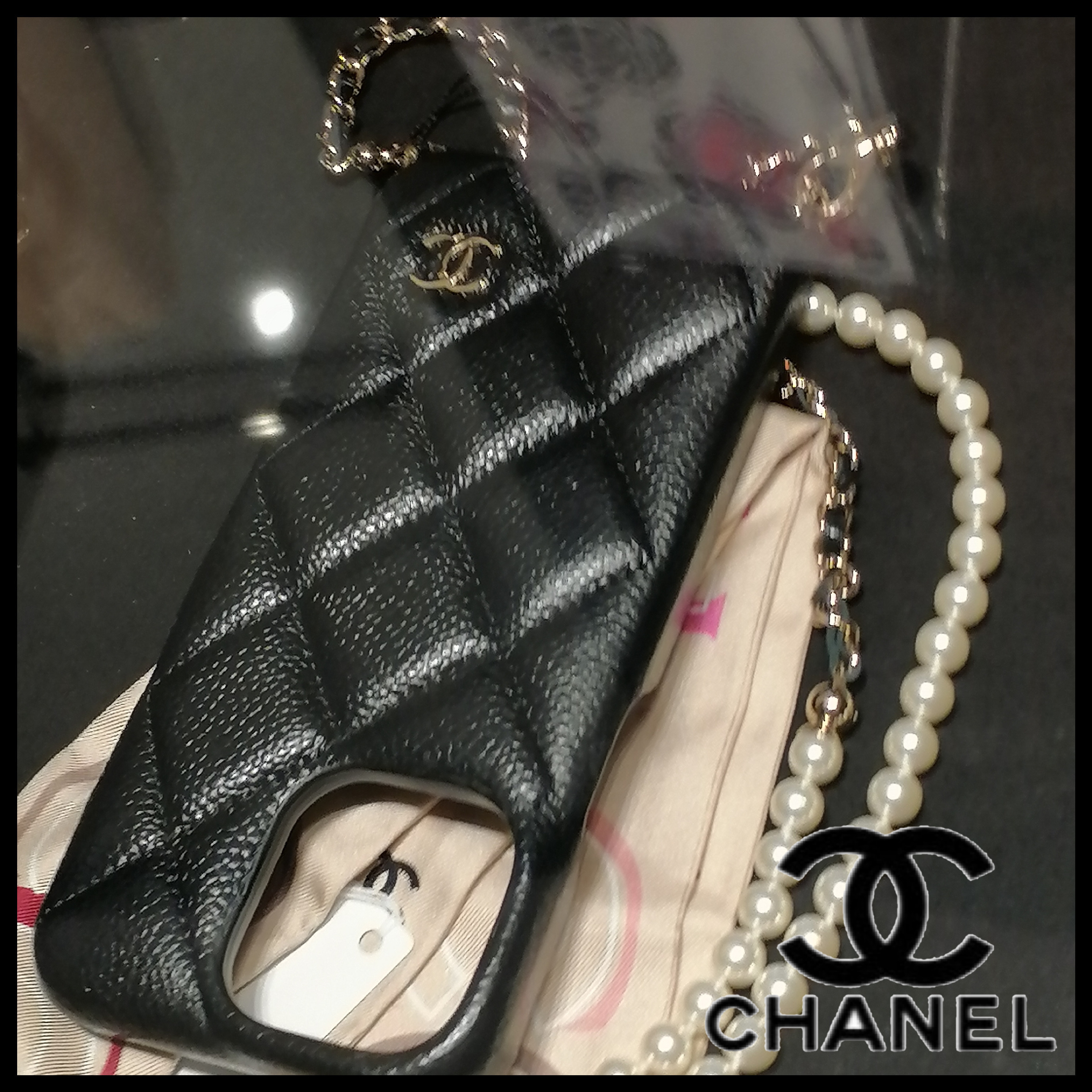 ◆CHANEL◆iPhone ケース パール ブラック