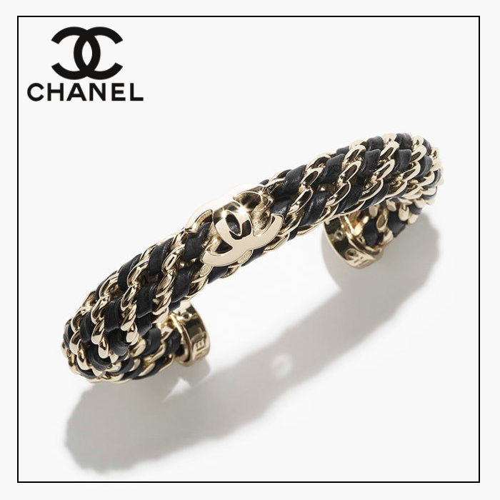 ブラック×ゴールドがかっこいい♪25C【CHANEL】ねじれバングル