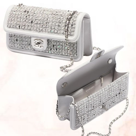 *限定モデル*【CHANEL】クルーズ シルバー金具 フラップバッグ 多幸感溢れるシャイニーカラー。シャネルから麗しい煌めきを