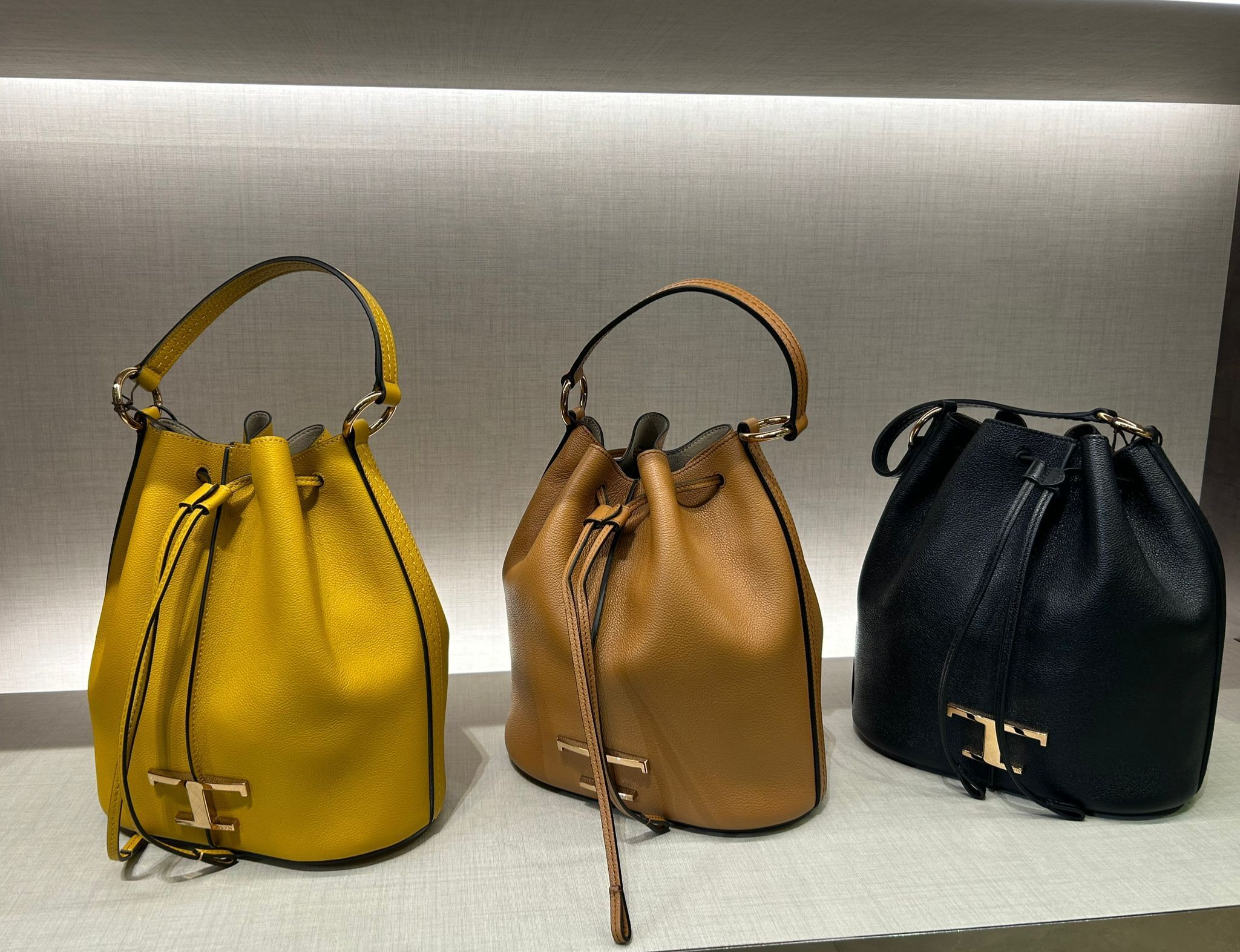 TOD'S＊セール価格！タイムレス バケツ ２WAYバッグ