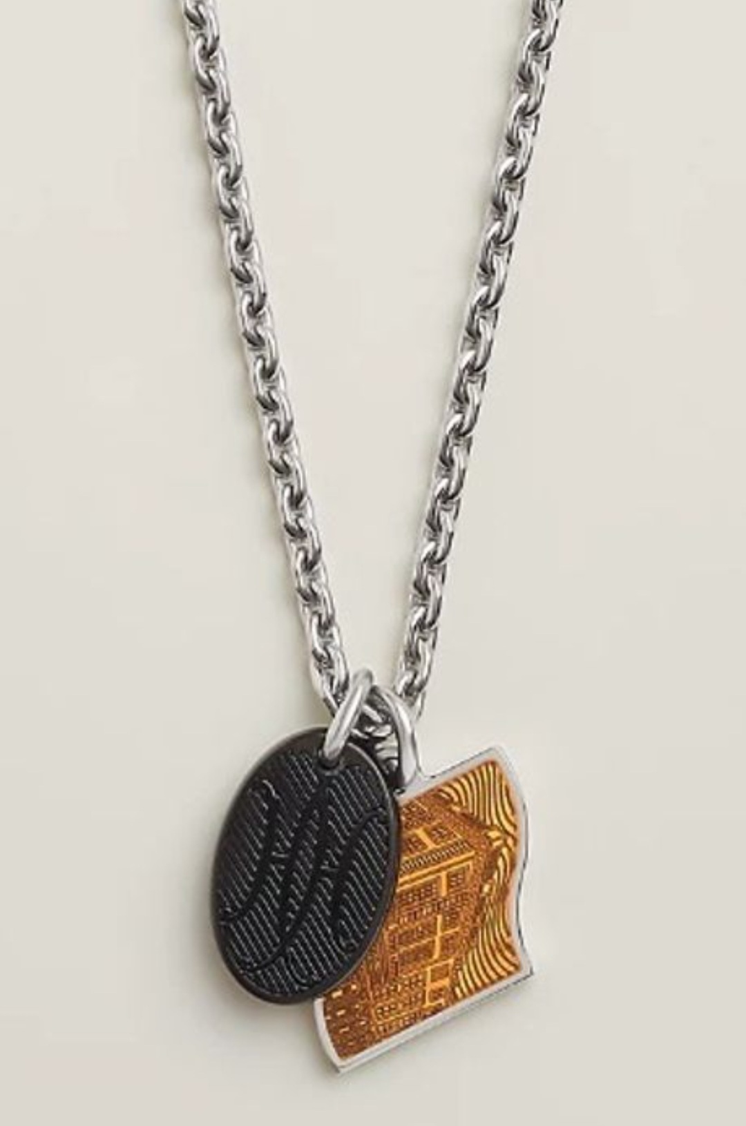 HERMES ネックレス Parade メタル&ホーン HERMES ネックレス Parade メタル&ホーン