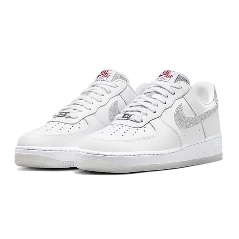 ★NIKE★ WMNS AIR FORCE 1 LOW ダイヤモンド キラキラ ☆NIKE☆ WMNS AIR FORCE 1 LOW ダイヤモンド キラキラ