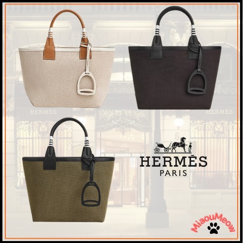 ★使いやすいサイズが好評★【HERMES】Tasche Steeple 25 バッグ