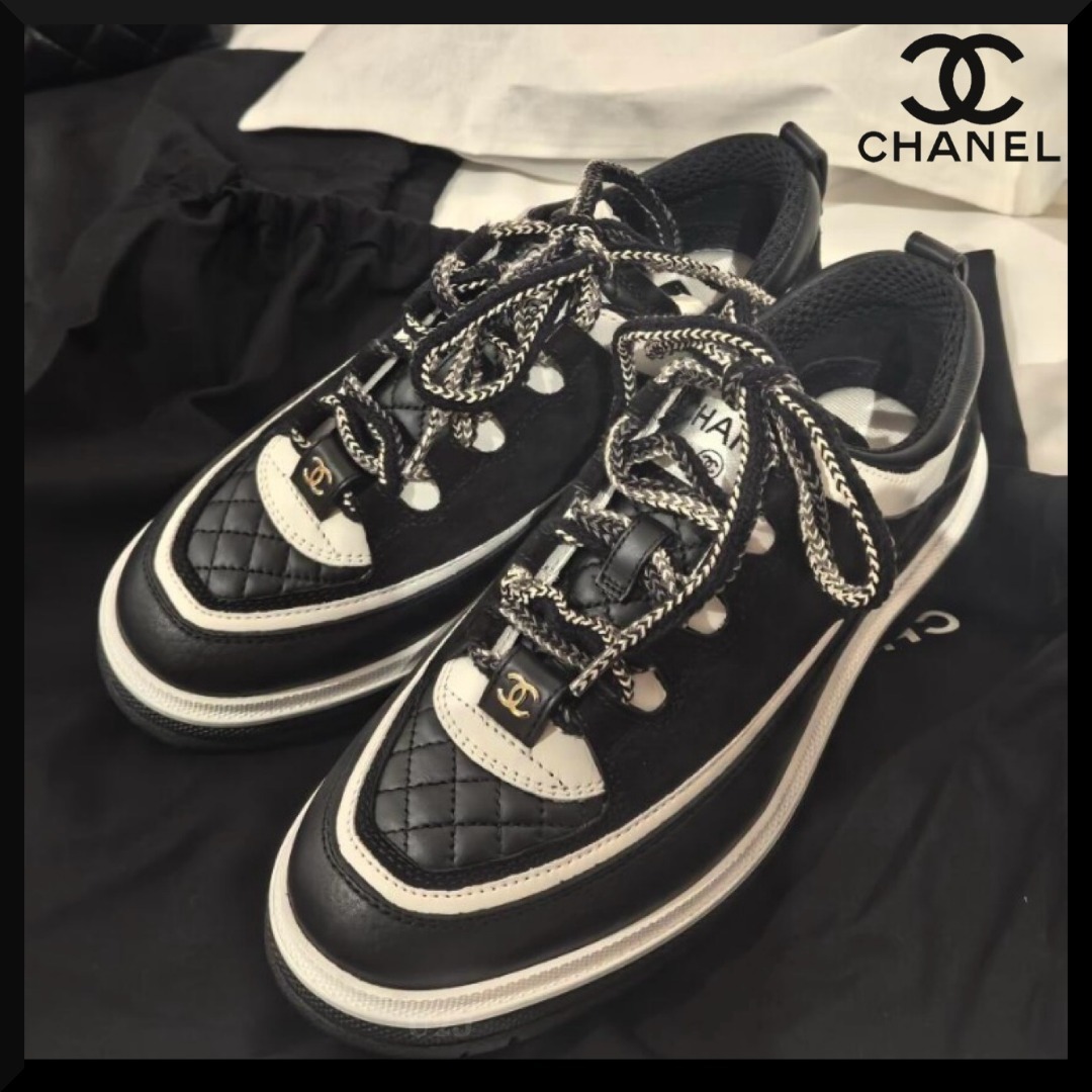 《履きやすさ抜群！！》 CHANEL スニーカー